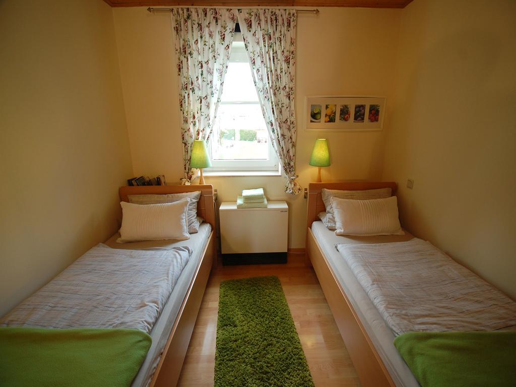 Land Und Leute Appartamento Fritzlar Esterno foto